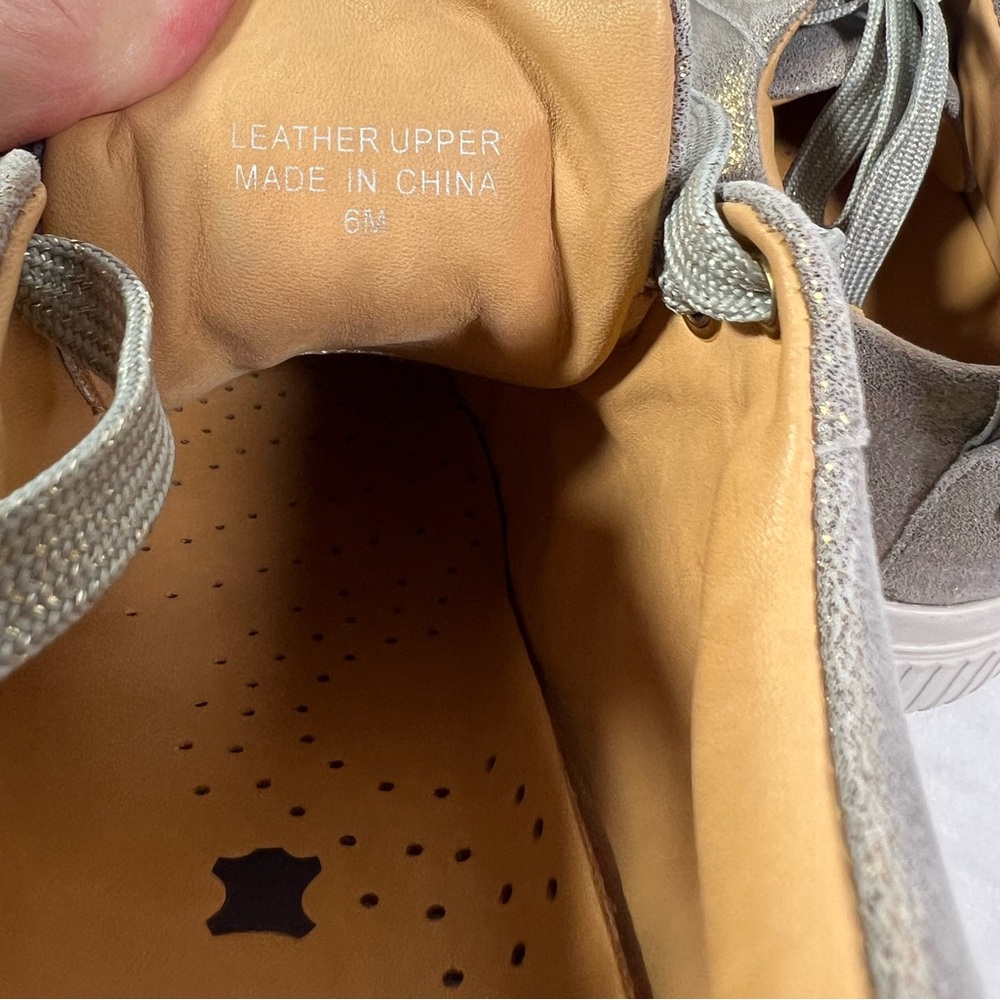 J/SLIDES Gray with Gold Metallic Finish Lace Up Shoes Leather Upper Size 6 - Picture 11 of 14